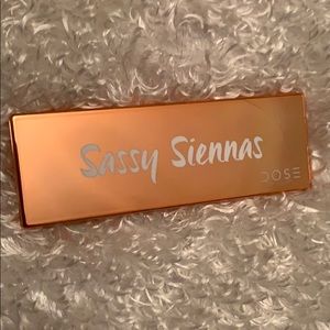 Dose of Colors Eyeshadow Palette